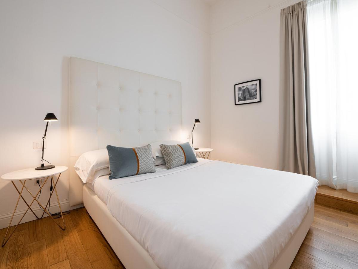 Pley Boutique Del Centro Hotel Cagliari Exterior photo